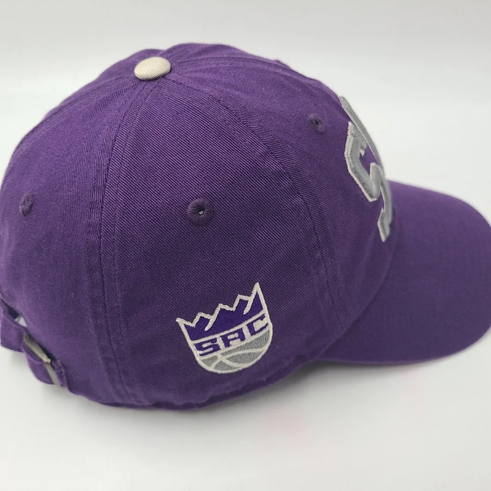 Sacramento Kings Hat Strapback Fan Favorite Purple Gray NBA Basketball Logo‎ Men